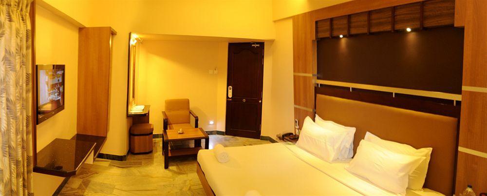 Hotel The Madurai Residency Esterno foto